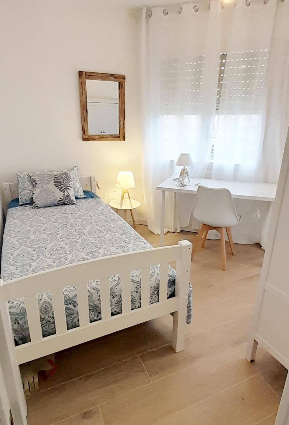 Tarragonaapartments Prim 350 Reus Buitenkant foto